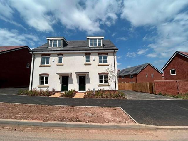 4 Bedroom Semi Detached House To Rent In Carrington Way, The Meadows, CV7