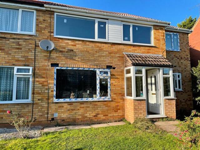 4 Bedroom Semi Detached House To Rent In Coventry, CV4