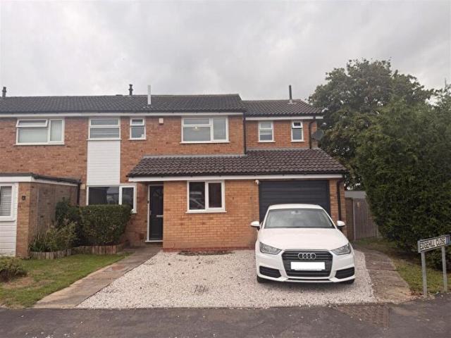 4 Bedroom Semi Detached House To Rent In Edgehill Close, Great Glen, LE8