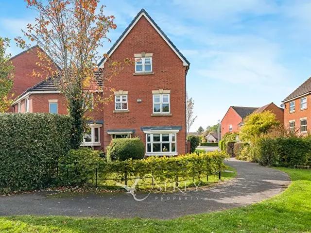 4 Bedroom Semi Detached House To Rent In Pilton Close, Oakham, LE15