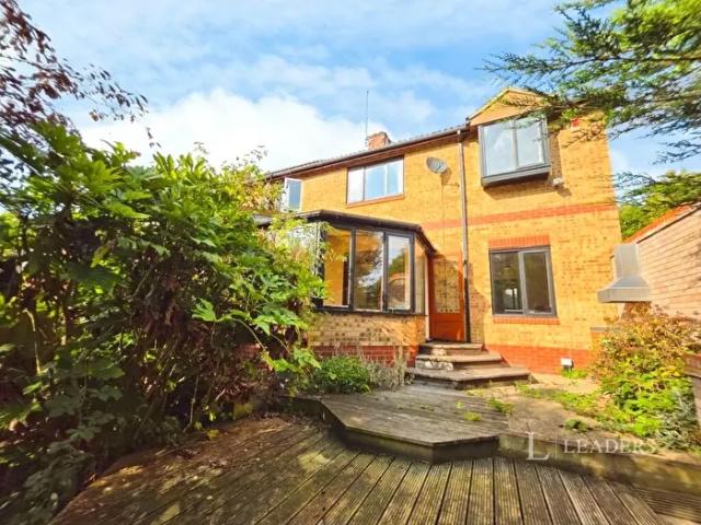 4 Bedroom Semi Detached House To Rent In Spring Back Way, Uppingham, LE15