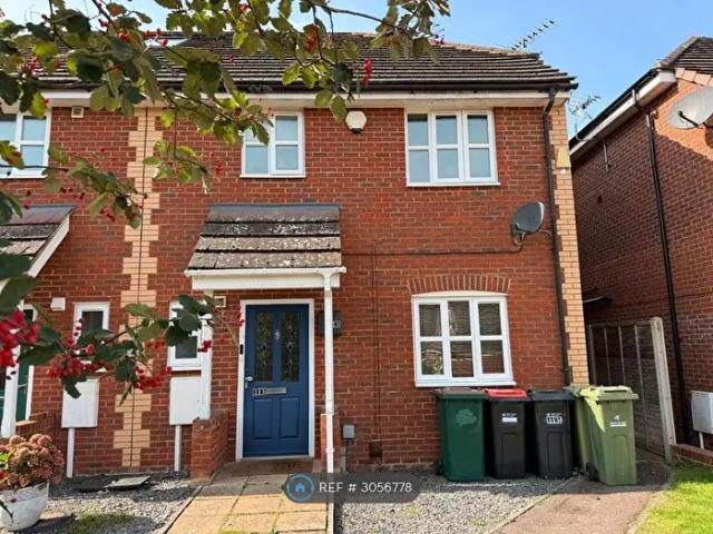 4 Bedroom Semi Detached House To Rent In Walden Croft, Simpson, Milton Keynes, MK6
