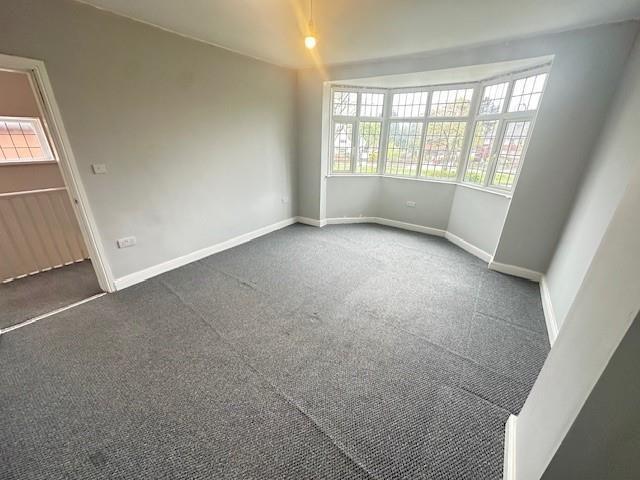 4 bedroom semi detached house to rent