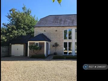 4 bedroom semi detached house to rent