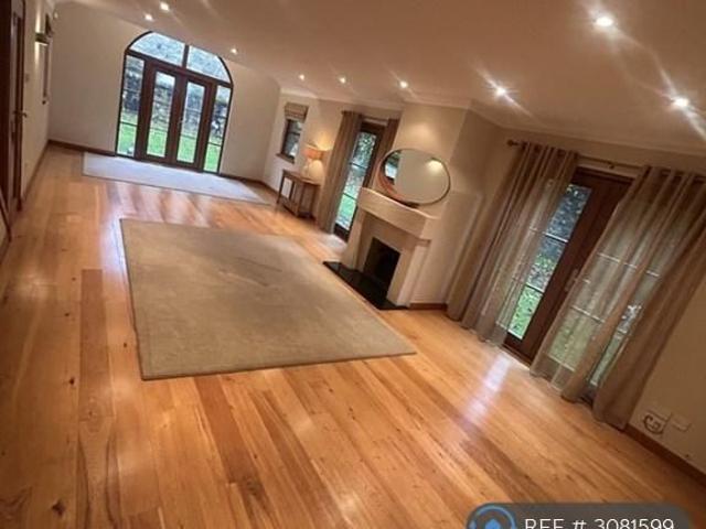 4 bedroom semi detached house to rent