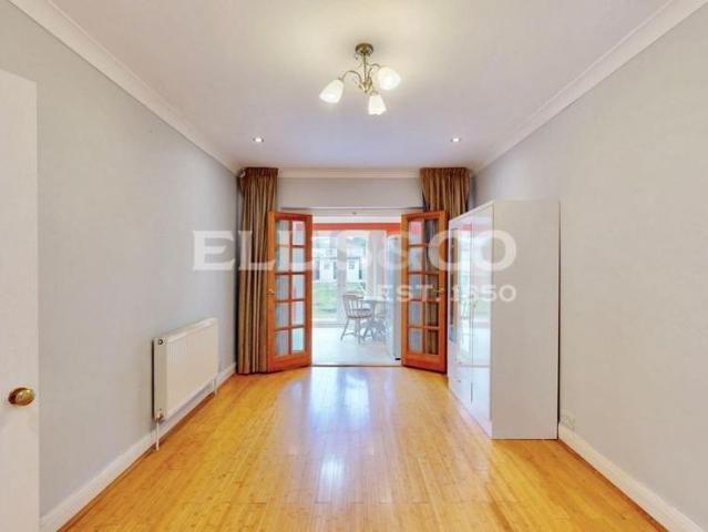4 bedroom semi detached house to rent