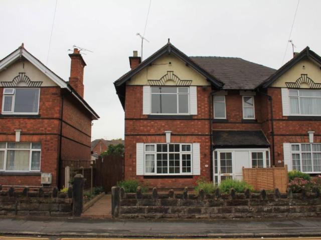 4 bedroom semi detached house to rent