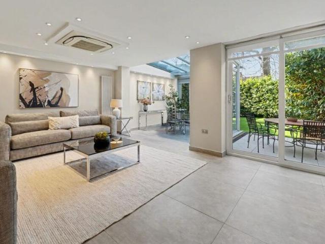 4 bedroom semi detached house to rent