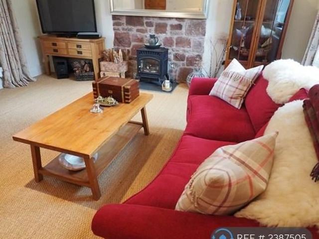4 bedroom semi detached house to rent