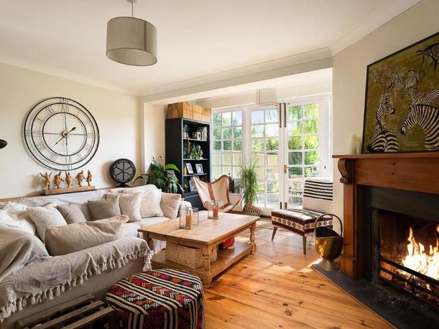 4 bedroom semi detached house to rent
