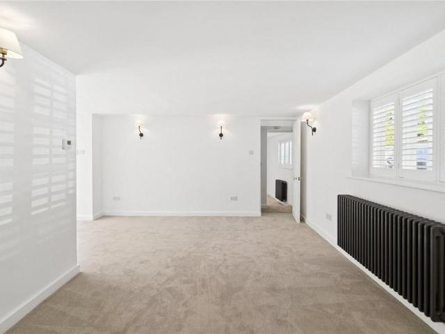 4 bedroom semi detached house to rent