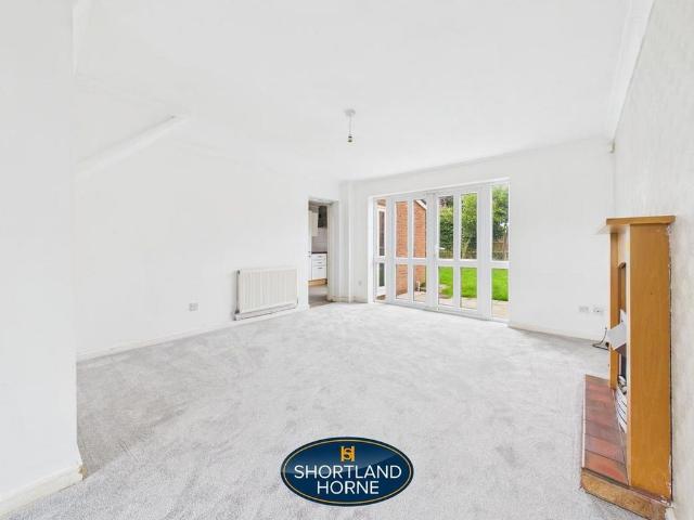 4 bedroom semi detached house to rent