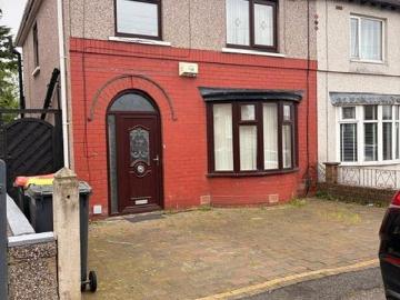 4 bedroom private halls to rent