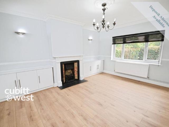 4 bedroom semi detached house to rent