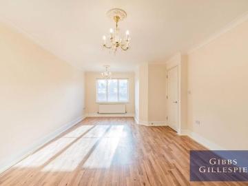 4 bedroom semi detached house to rent