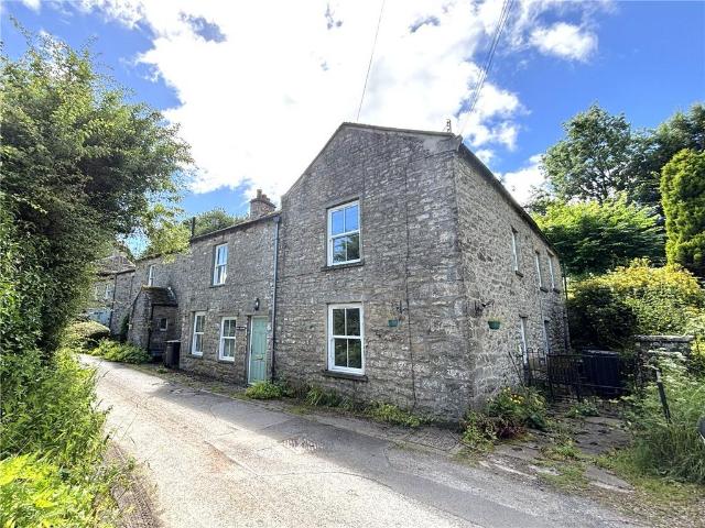 4 bedroom semi detached house to rent