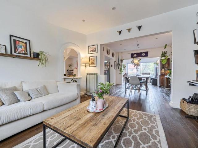 4 bedroom semi detached house to rent