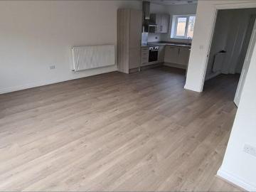 4 bedroom semi detached house to rent