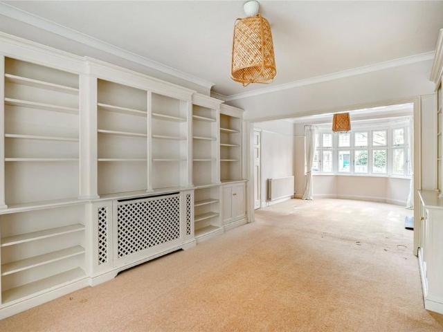 4 bedroom semi detached house to rent