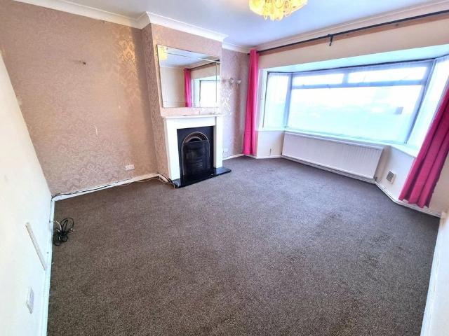 4 bedroom semi detached house to rent