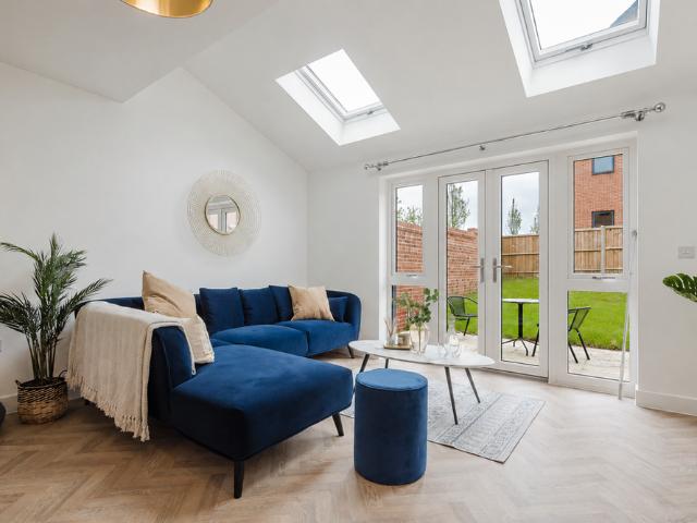 4 bedroom semi detached house to rent