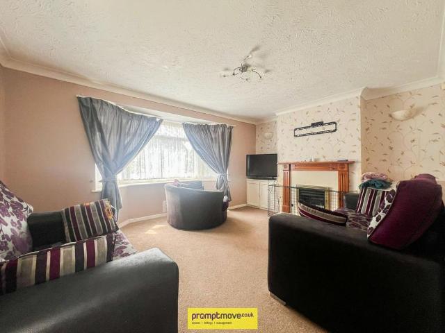 4 bedroom semi detached house to rent