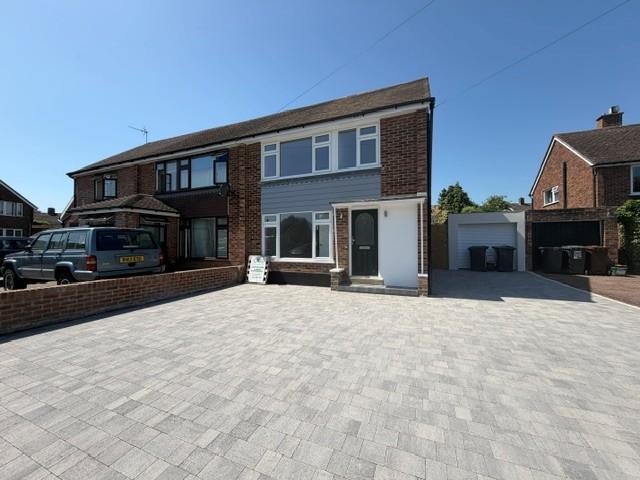 4 bedroom semi detached house to rent