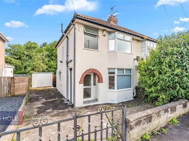 4 bedroom semi detached house to rent