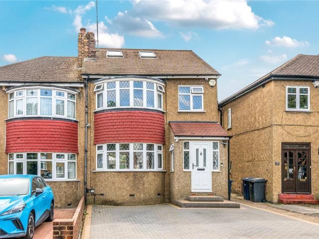4 bedroom semi detached house to rent