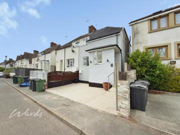 4 bedroom semi detached house to rent