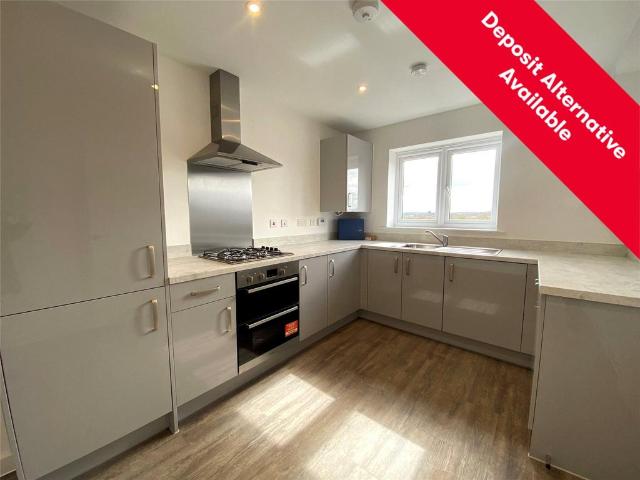 4 bedroom semi detached house to rent