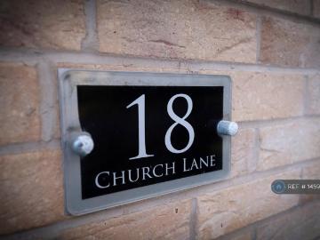 4 bedroom semi detached house to rent