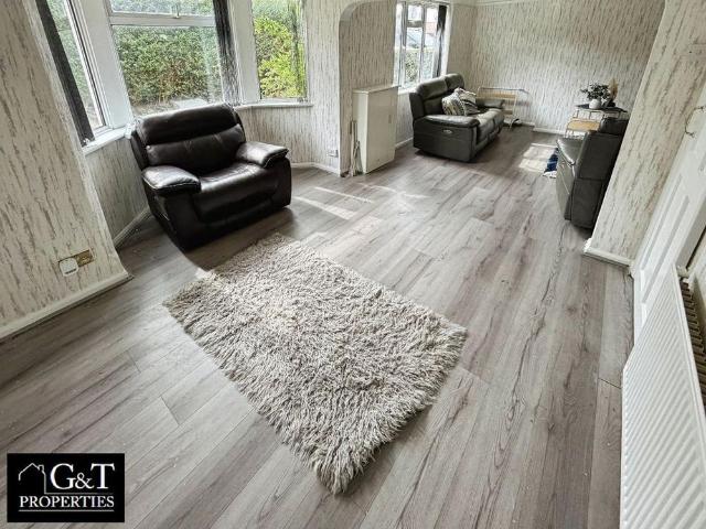 4 bedroom semi detached house to rent