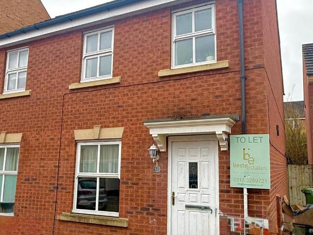 4 bedroom semi detached house to rent