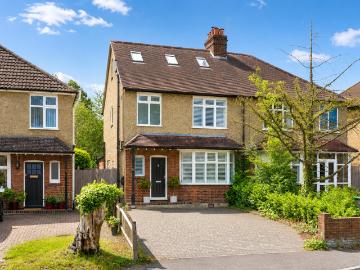 4 bedroom semi detached house to rent