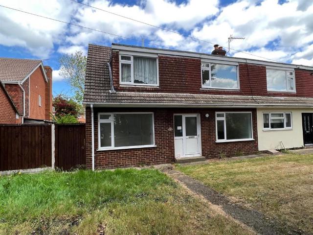 4 bedroom semi detached house to rent