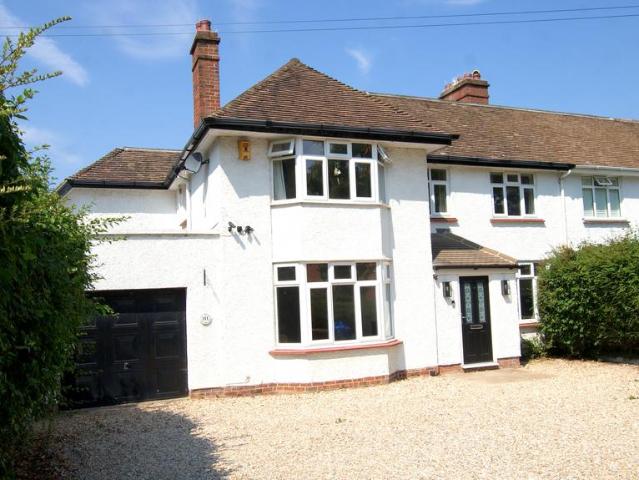 4 bedroom semi detached house to rent