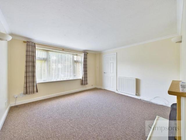 4 bedroom semi detached house to rent