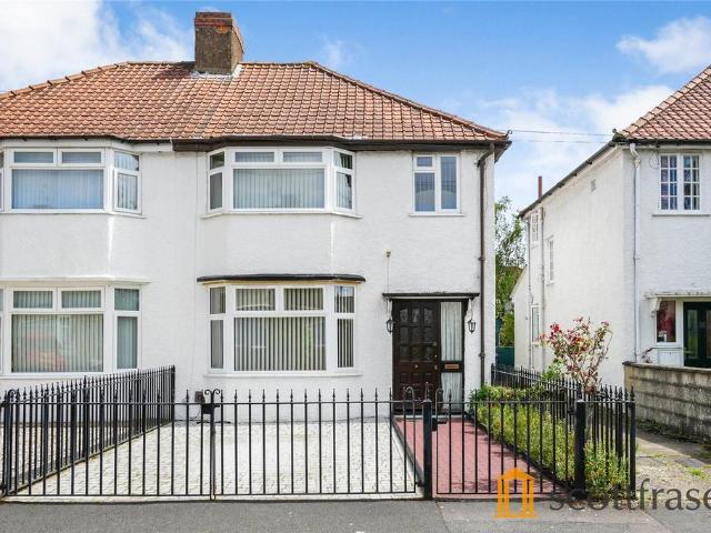 4 bedroom semi detached house to rent