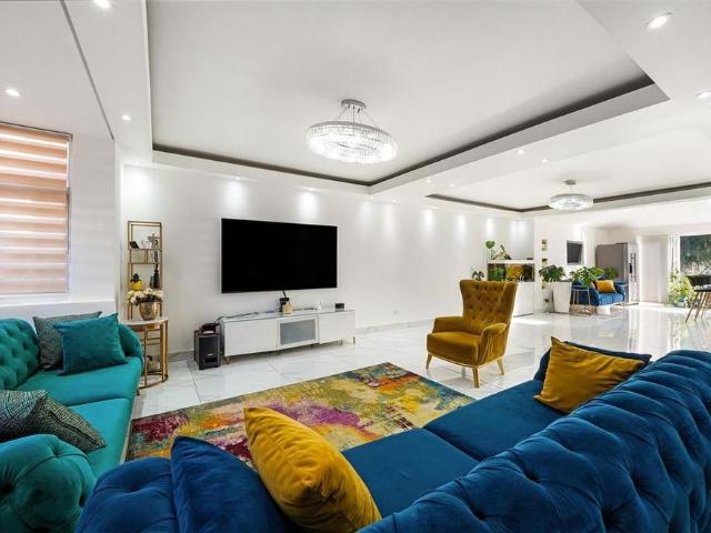 4 bedroom semi detached house to rent