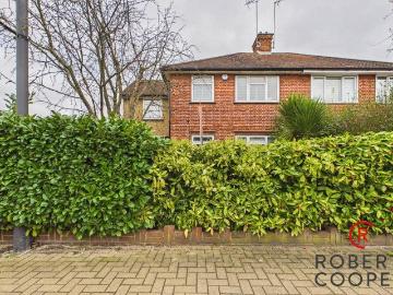 4 bedroom semi detached house to rent