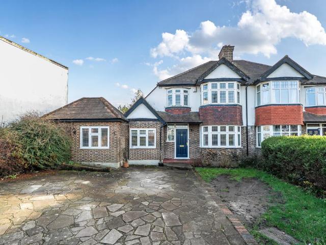 4 bedroom semi detached house for sale