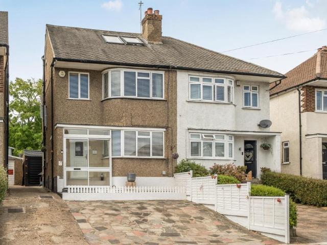 4 bedroom semi detached house for sale