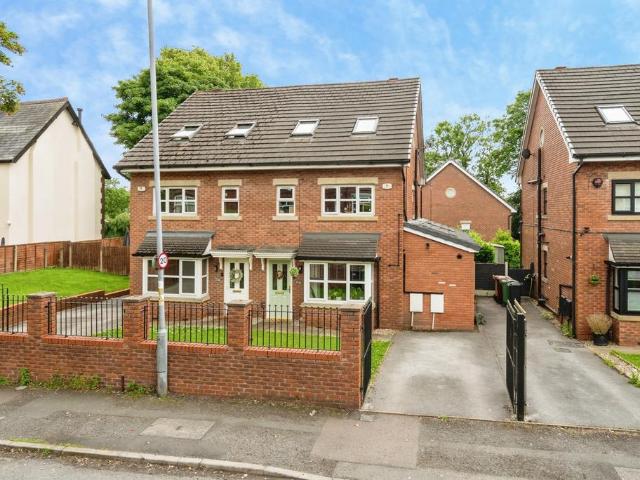 4 bedroom semi detached house for sale