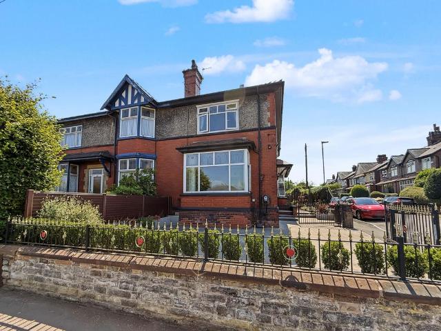 4 bedroom semi detached house for sale