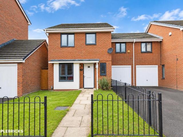 4 bedroom semi detached house for sale
