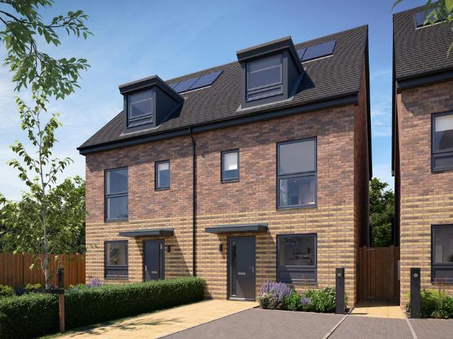 4 bedroom semi detached house for sale