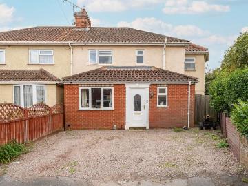 4 bedroom semi detached house for sale