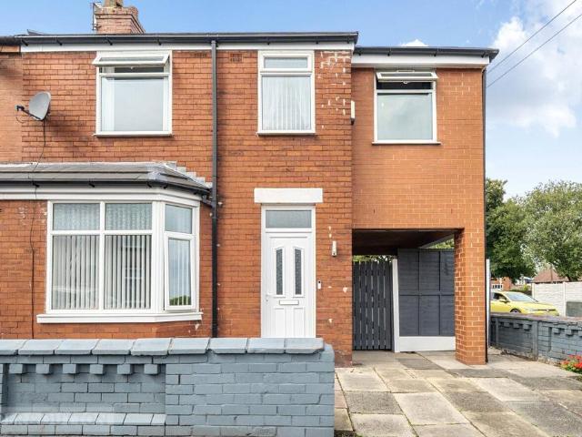 4 bedroom semi detached house for sale