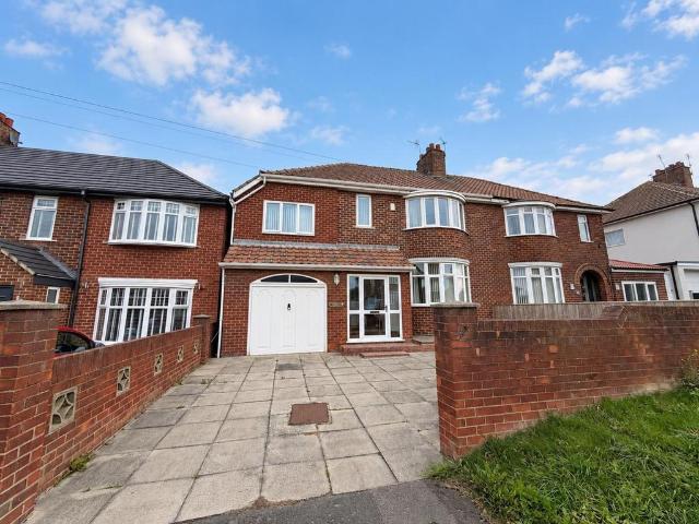 4 bedroom semi detached house for sale
